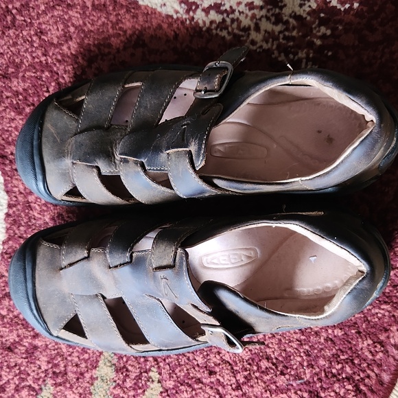 Keen Brown Leather Sandals with Buckle - Picture 4 of 8